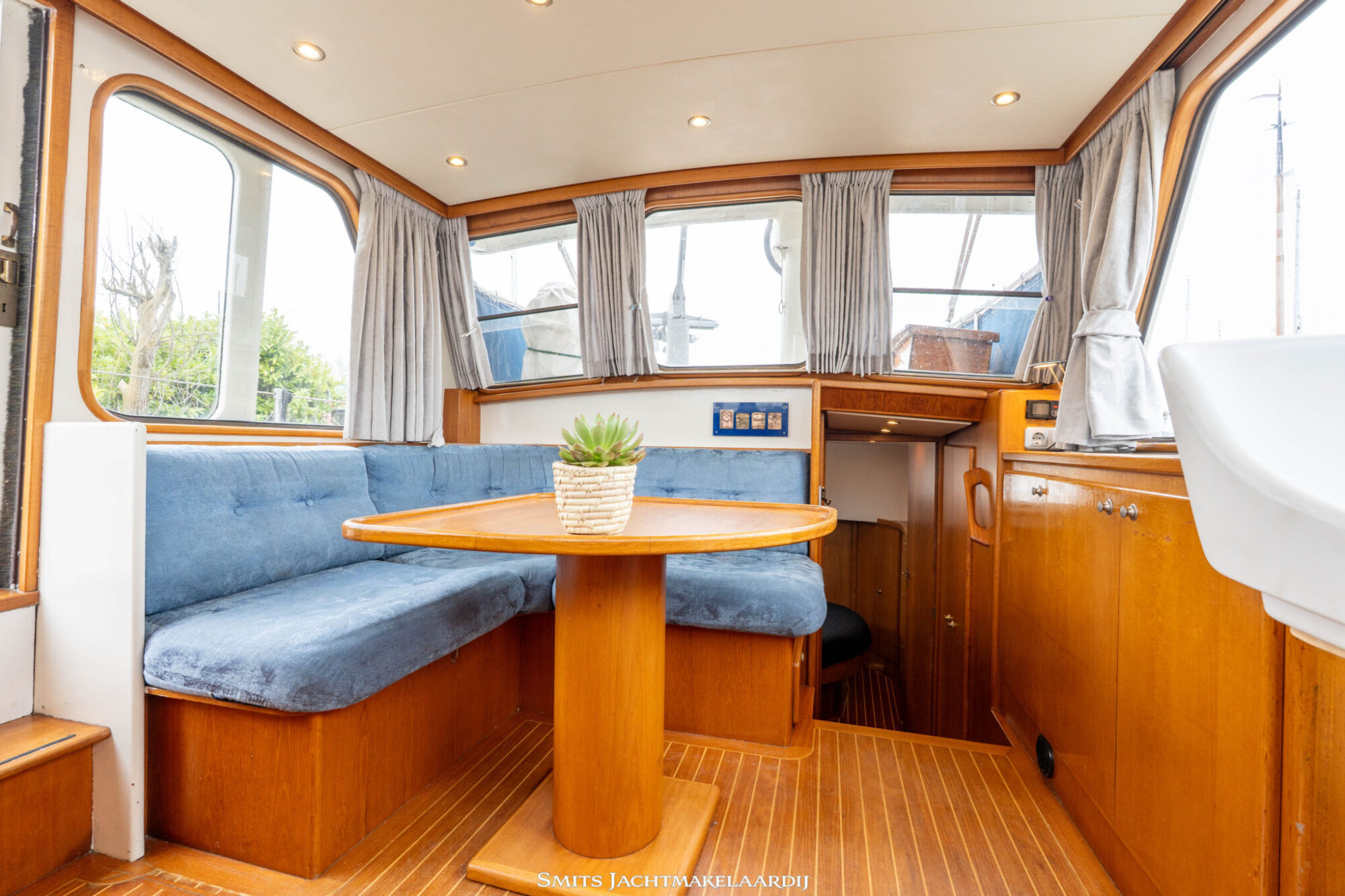 foto: 40 Koopmans Koopmans 13.85 Pilotkotter My