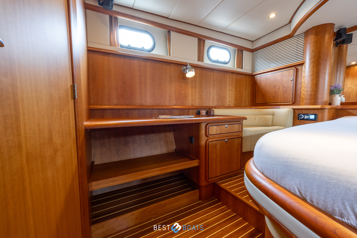 foto: 60 Linssen Grand Sturdy 500 AC Variotop 