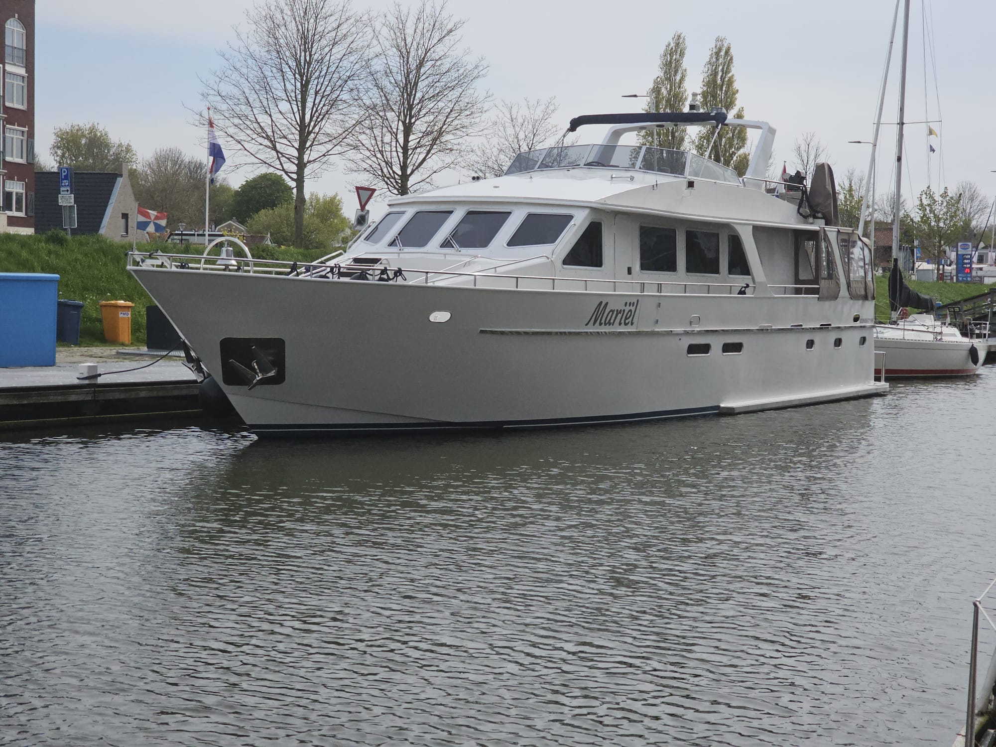 foto: 40 Jacabo 2300 (Varend woonschip)
