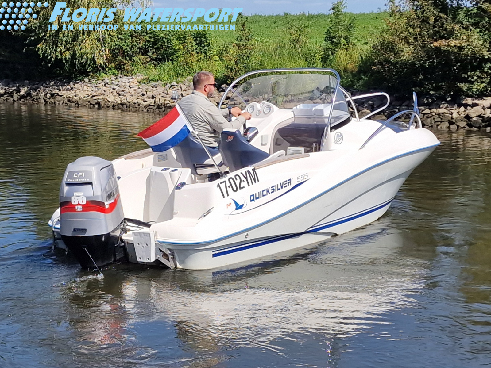foto: 16 Quicksilver Activ 555