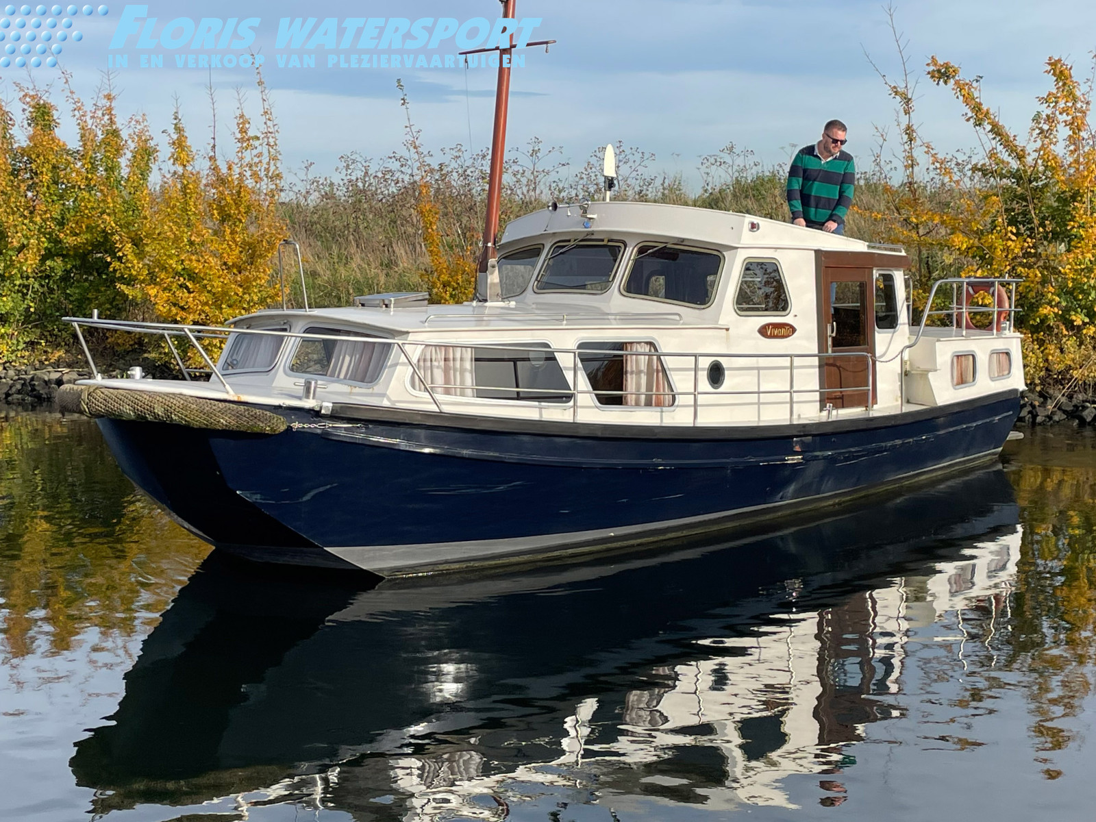 Van Leeuwenschouw 900