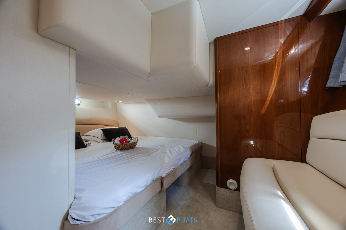 foto: 46 Princess V42