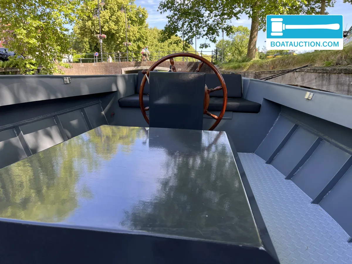 foto: 23 Motorsloep 875