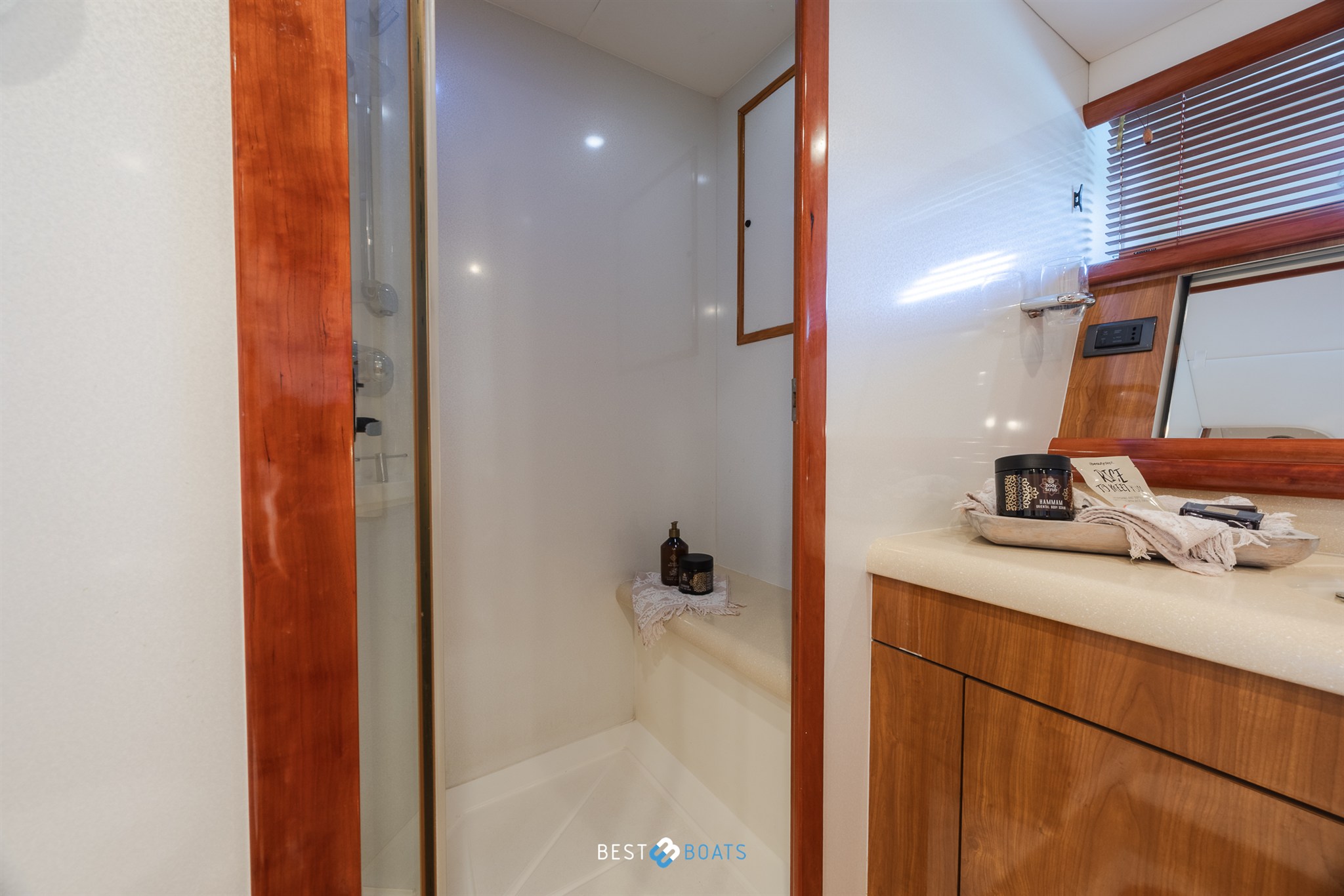 foto: 92 Sunseeker Manhattan 64