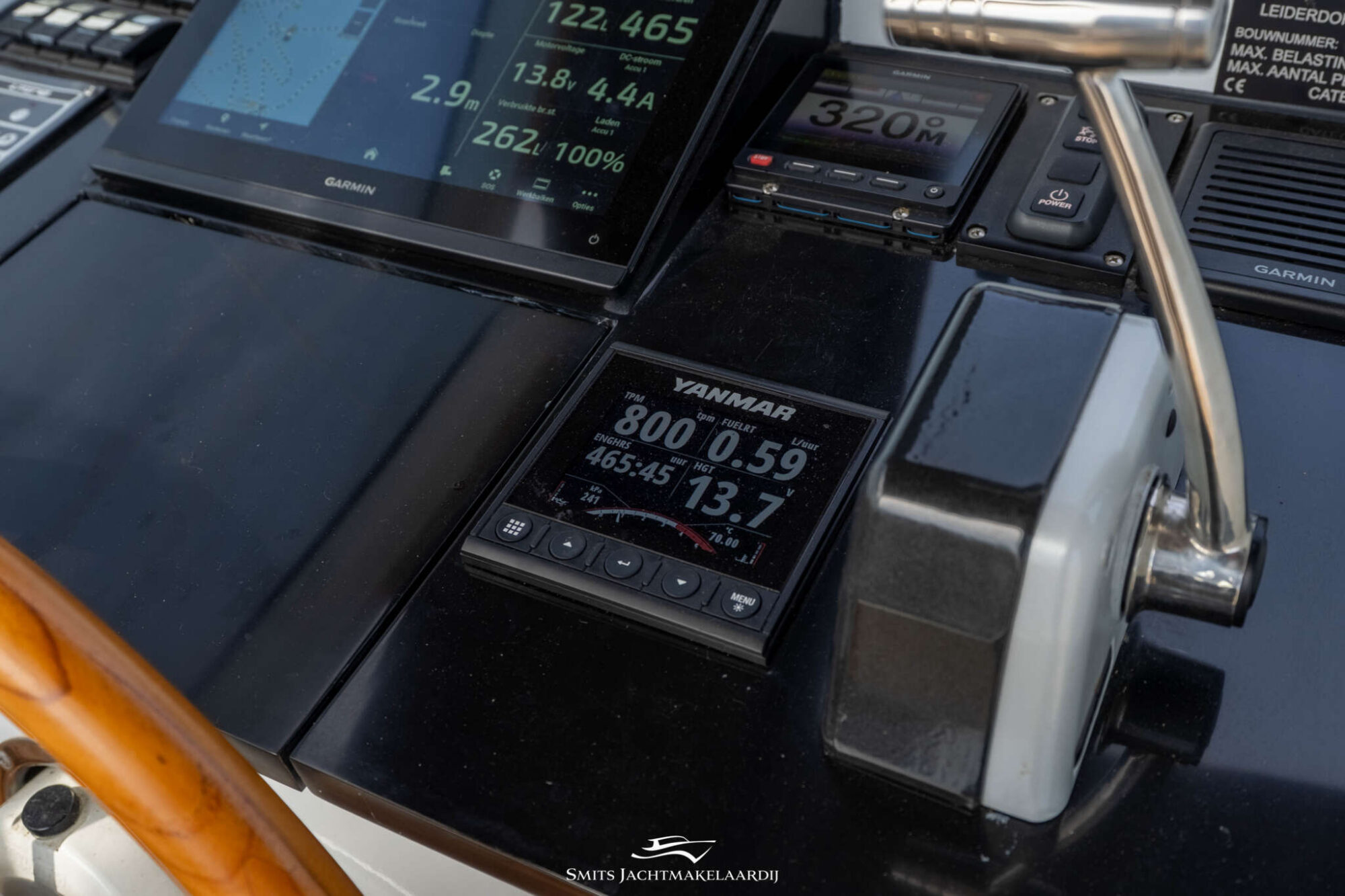 foto: 69 Crown yachts Crown Keyzer C107 Cabrio