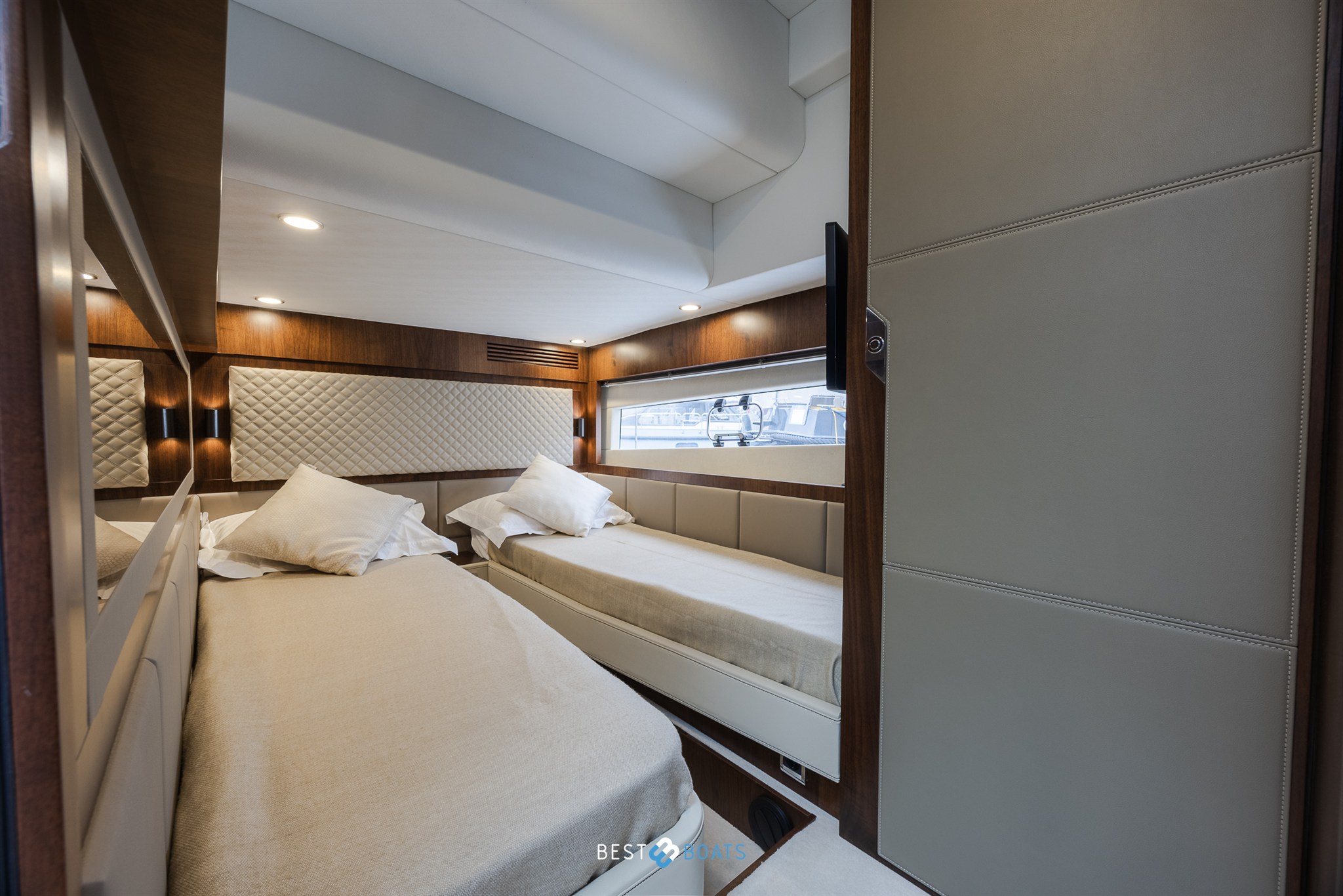 foto: 57 Fairline Targa 53 OPEN