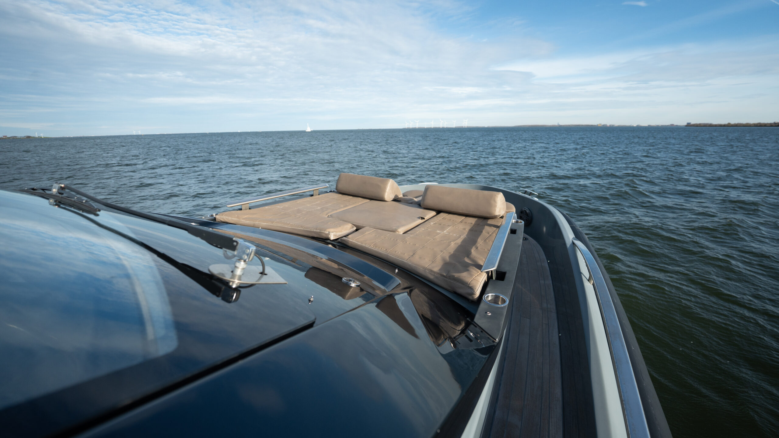 foto: 52 Sacs Rebel 40