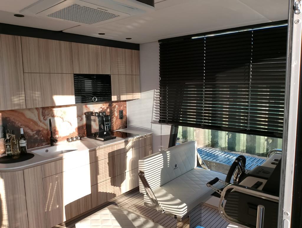 foto: 30 Perla E-vision 42