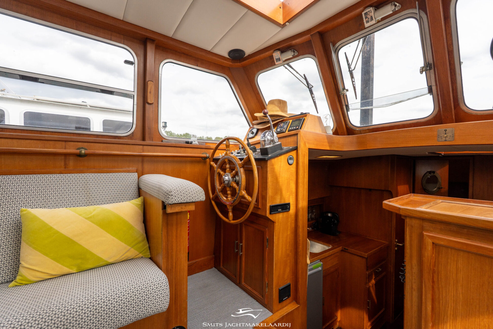 foto: 130 Lowland Lowland Kotter 13.80 AK