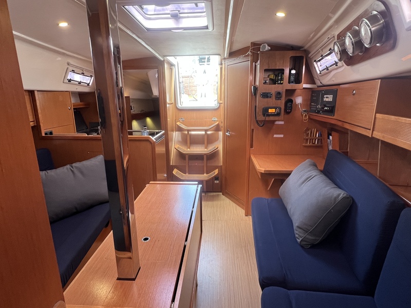 foto: 30 Bavaria Cruiser 32