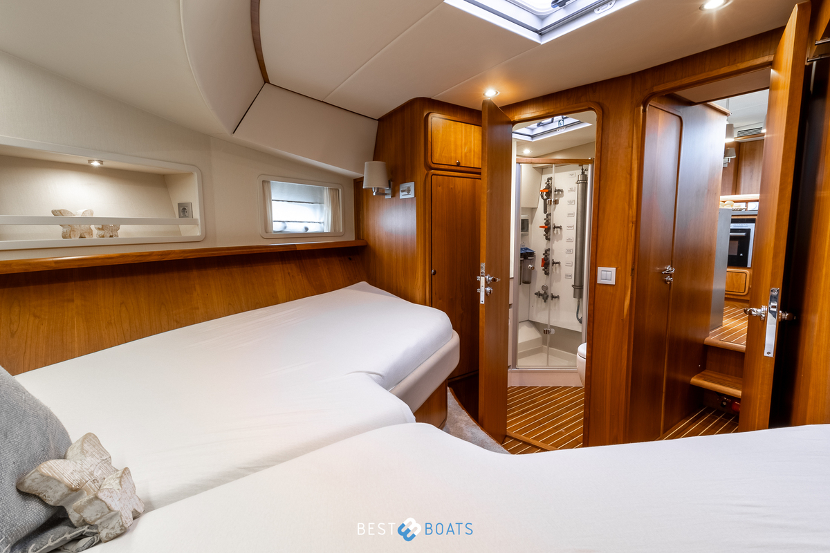 foto: 64 Linssen Grand Sturdy 500 AC Wheelhouse Long Top