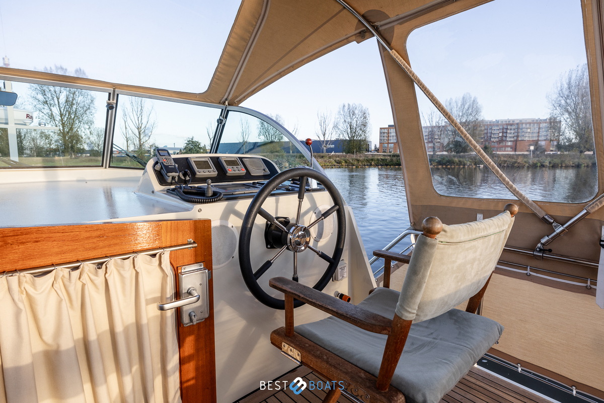 foto: 36 Linssen Grand Sturdy 33.9 AC