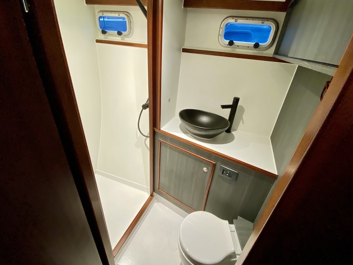 foto: 19 Privateer 37 Hybride