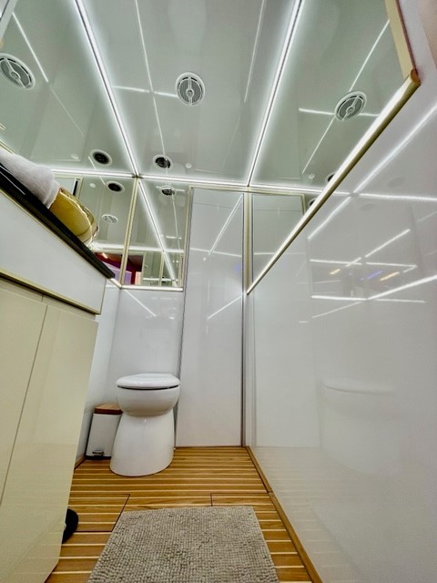 foto: 30 Houseboat Holiday HB 39 Elektrisch En Hybride + Sauna