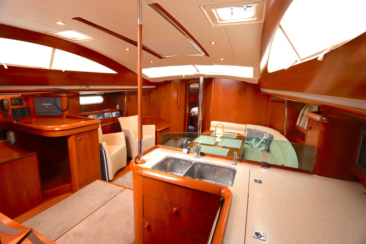 foto: 39 Jeanneau  Sun Odyssey 49 DS