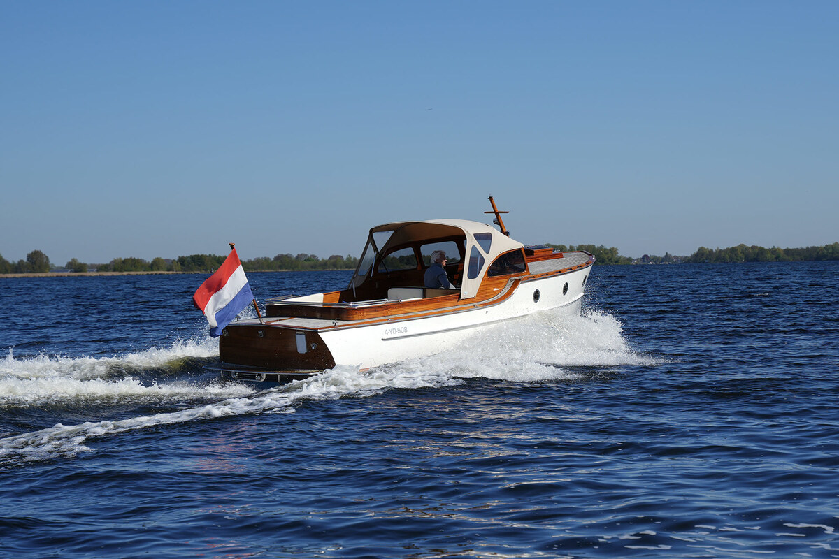 foto: 47 Rapsody 29 OC-F Oyster White Limited Edition