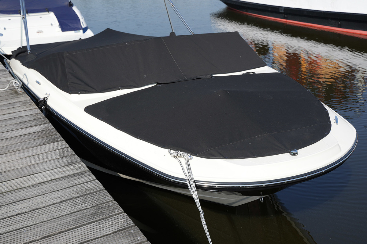foto: 42 Sea Ray 210