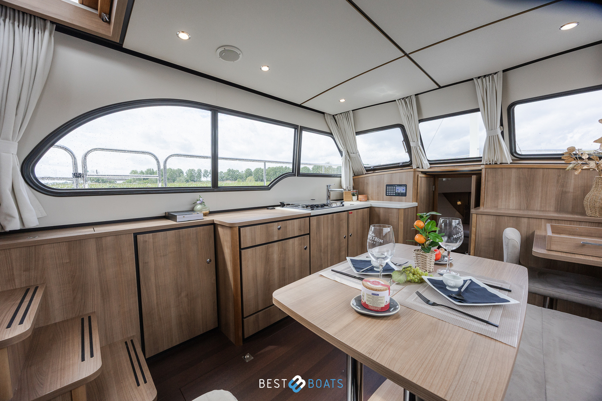 foto: 47 Linssen 35 SL AC