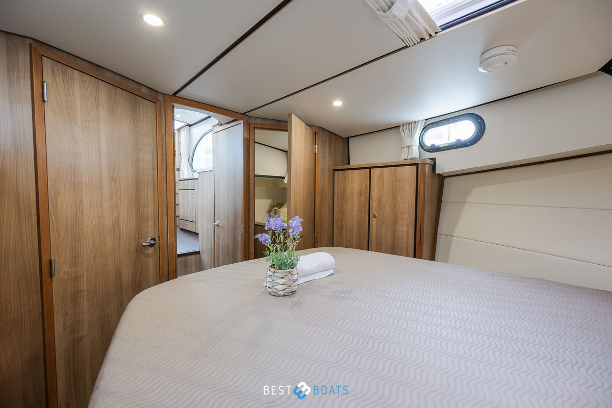 foto: 48 Linssen 35 SL AC