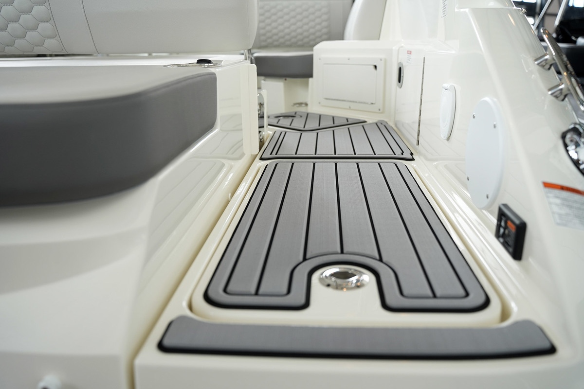 foto: 163 Sea Ray SDX 250