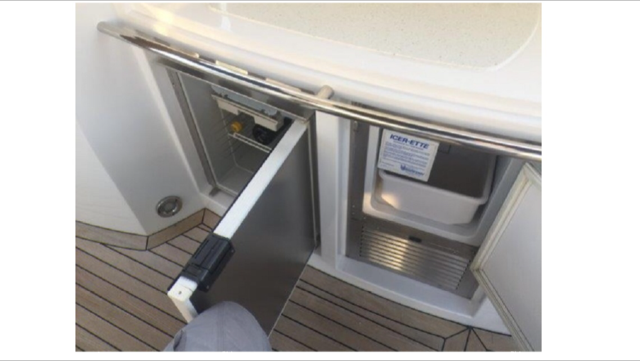 foto: 35 Sunseeker Portofino 46