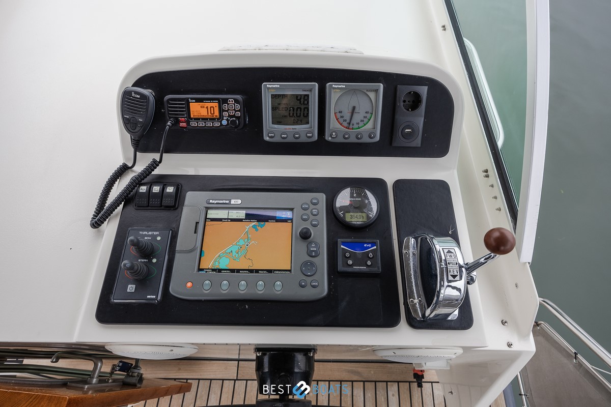 foto: 43 Linssen Grand Sturdy 34.9 AC