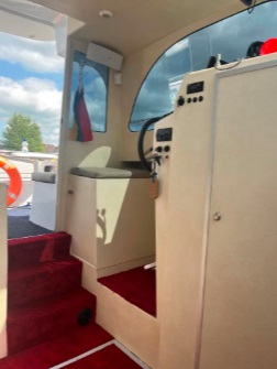 foto: 6 Pilotina 8,50  Flybridge