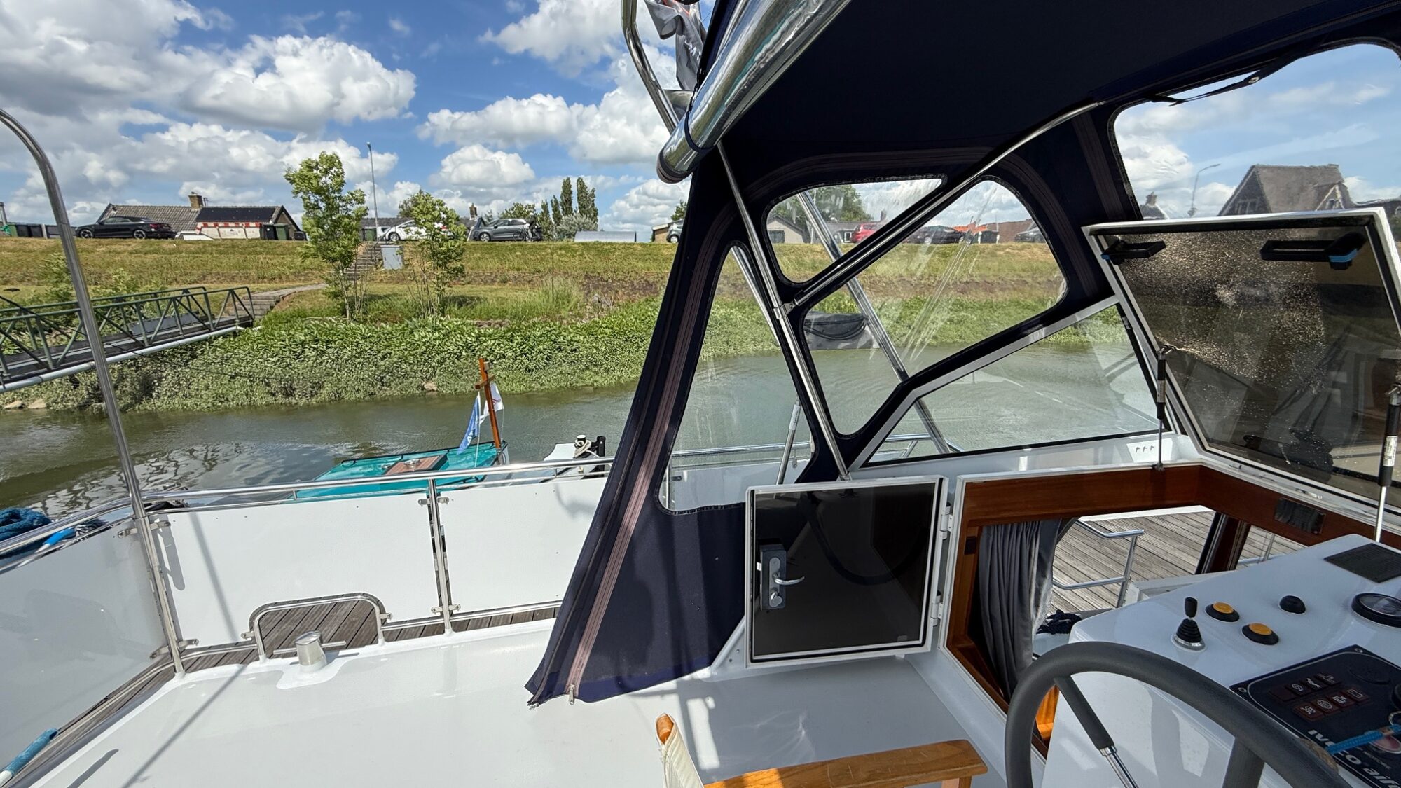 foto: 35 Smelne Smelne 11.40 AK Cabrio