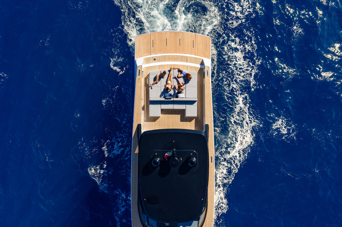 foto: 56 Van Dutch 75 - NEW