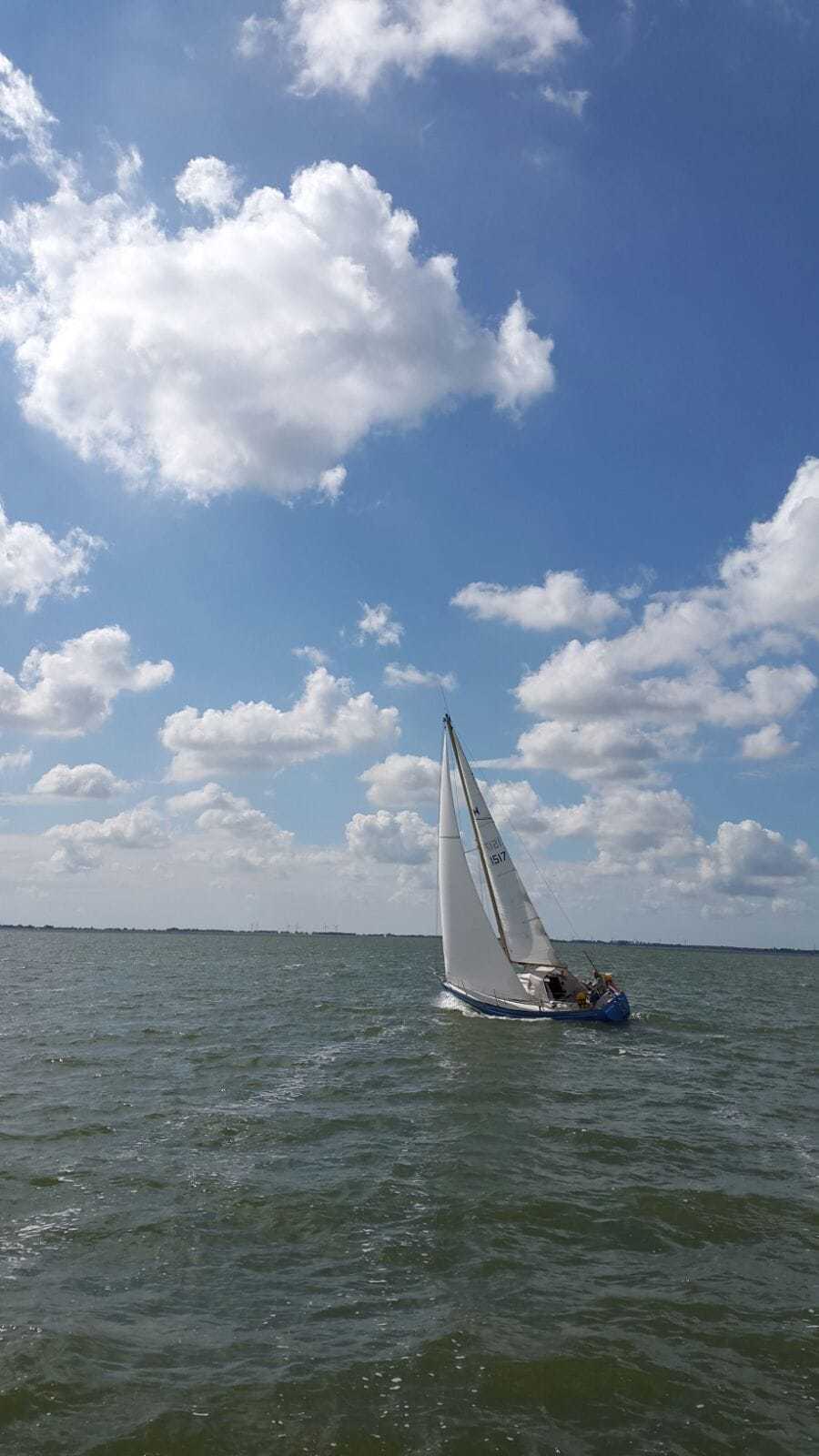 foto: 49 Spirit 28