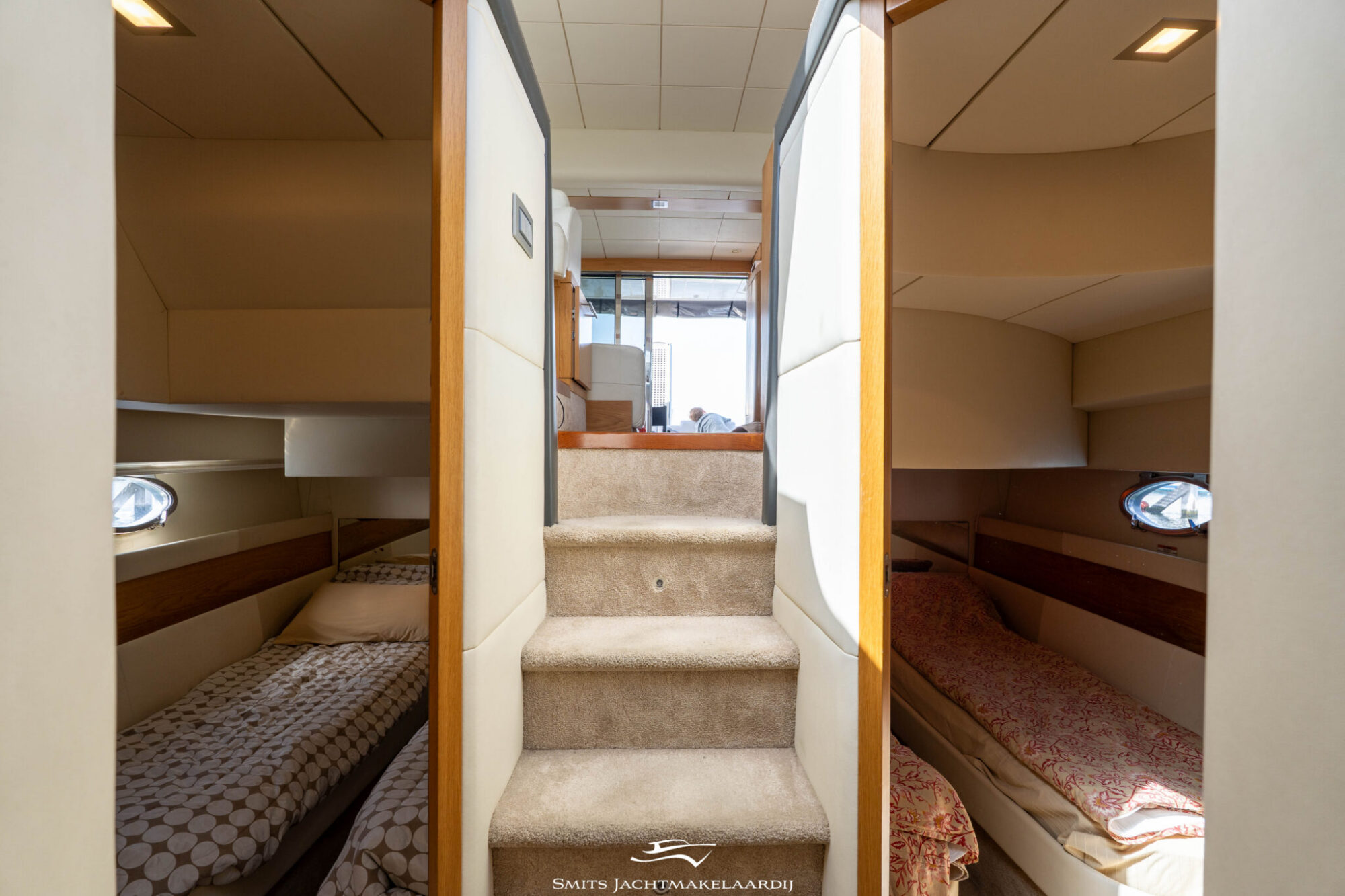 foto: 158 Rodman Rodman 44 Muse IPS