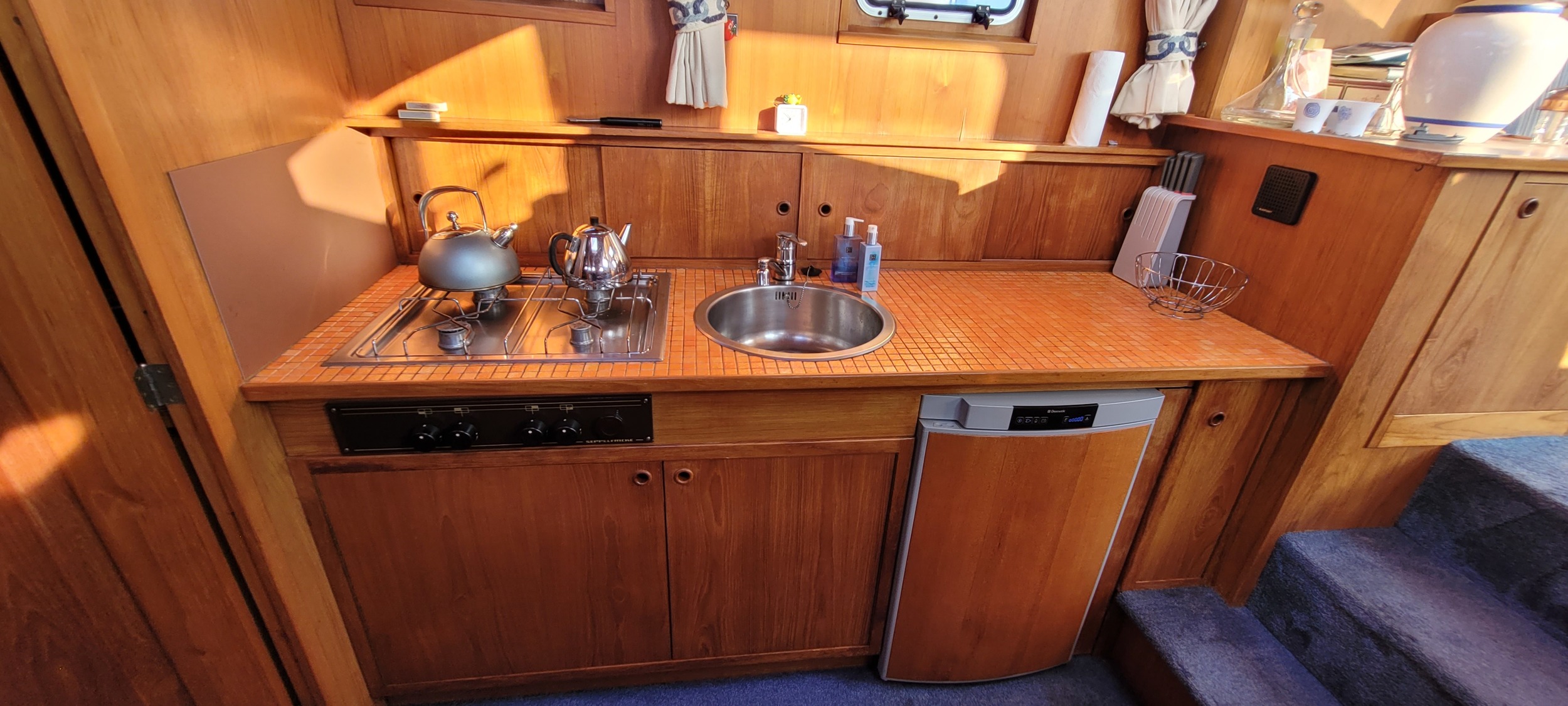 foto: 68 De Ruiter Trawler East Sea Star 12.50