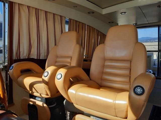 foto: 17 Guy Couach 2100 open 