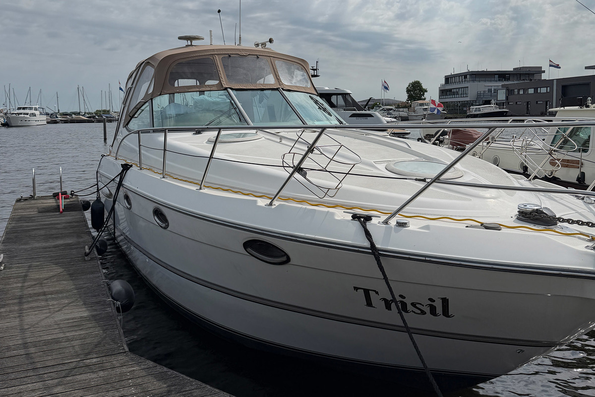 foto: 41 Maxum 3300 SCR