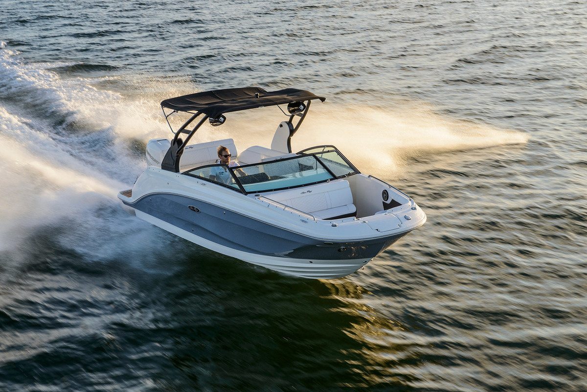 foto: 28 Sea Ray SDX 250 Outboard