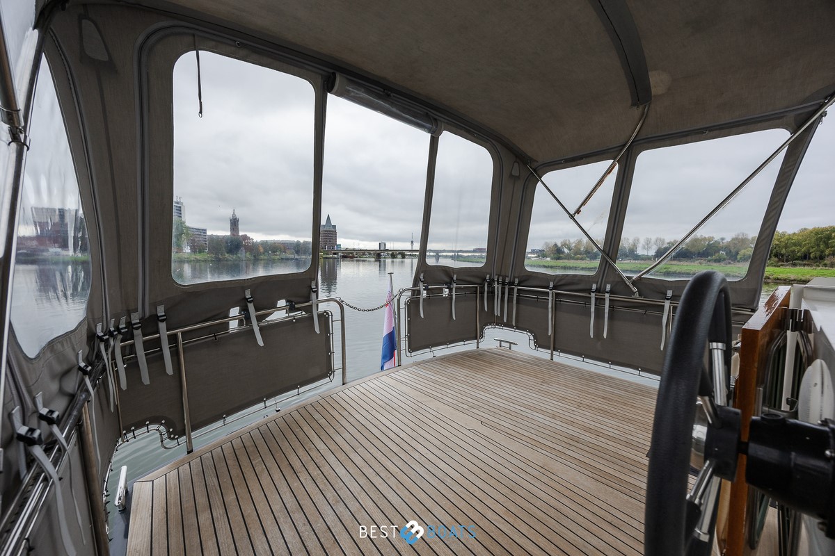 foto: 45 Linssen Grand Sturdy 34.9 AC