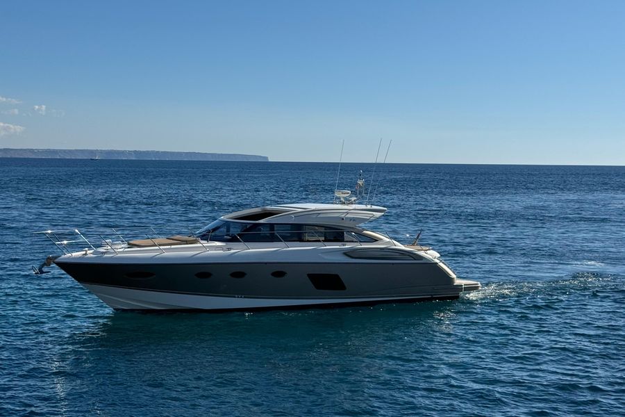 foto: 30 Princess V 57