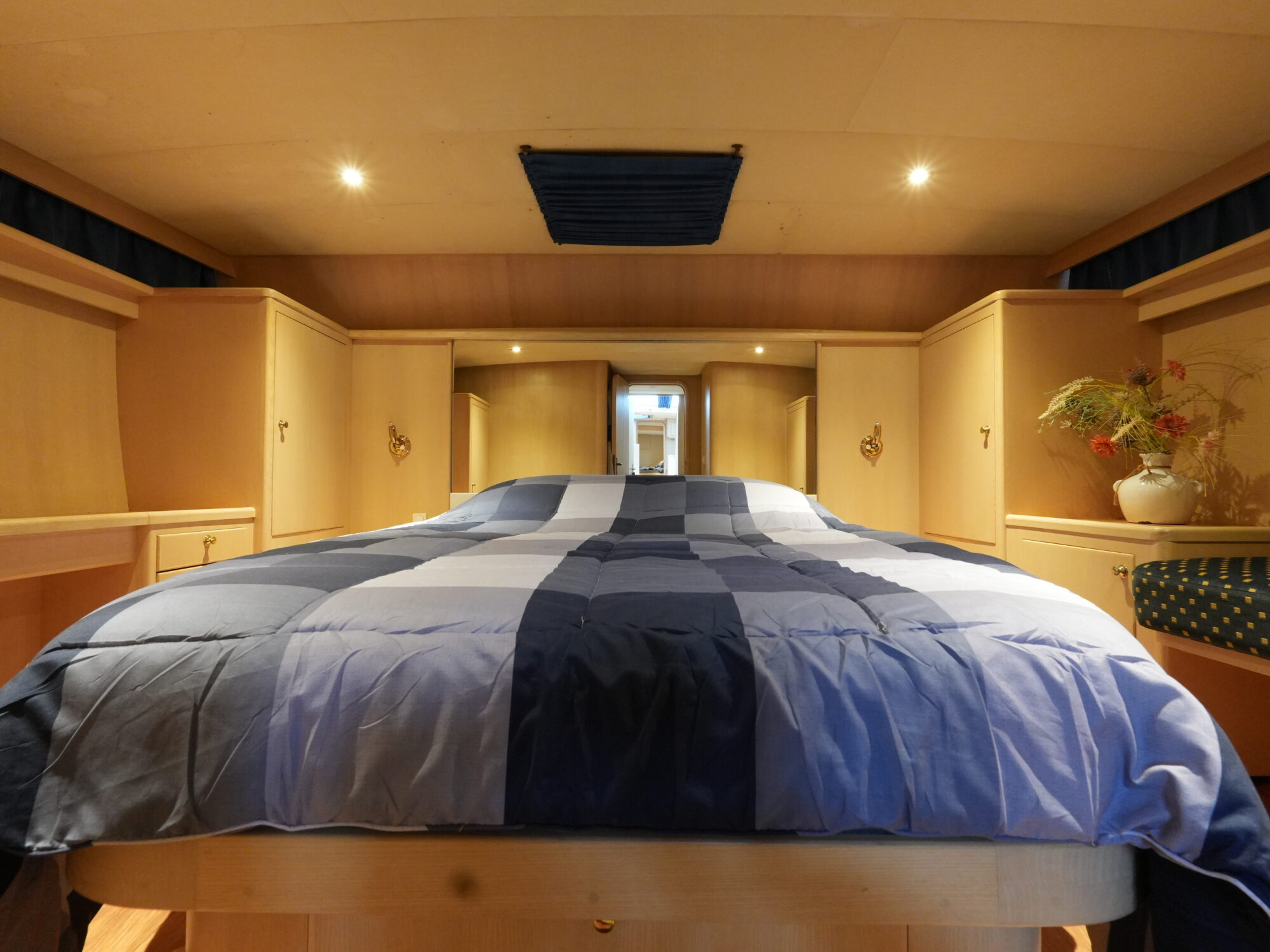foto: 68 Valkkruiser Valkkruiser Falcon 45 Royal Cabrio