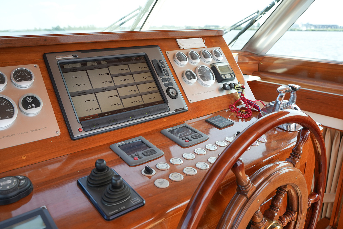 foto: 72 Super Van Craft 14.80 Cabrio