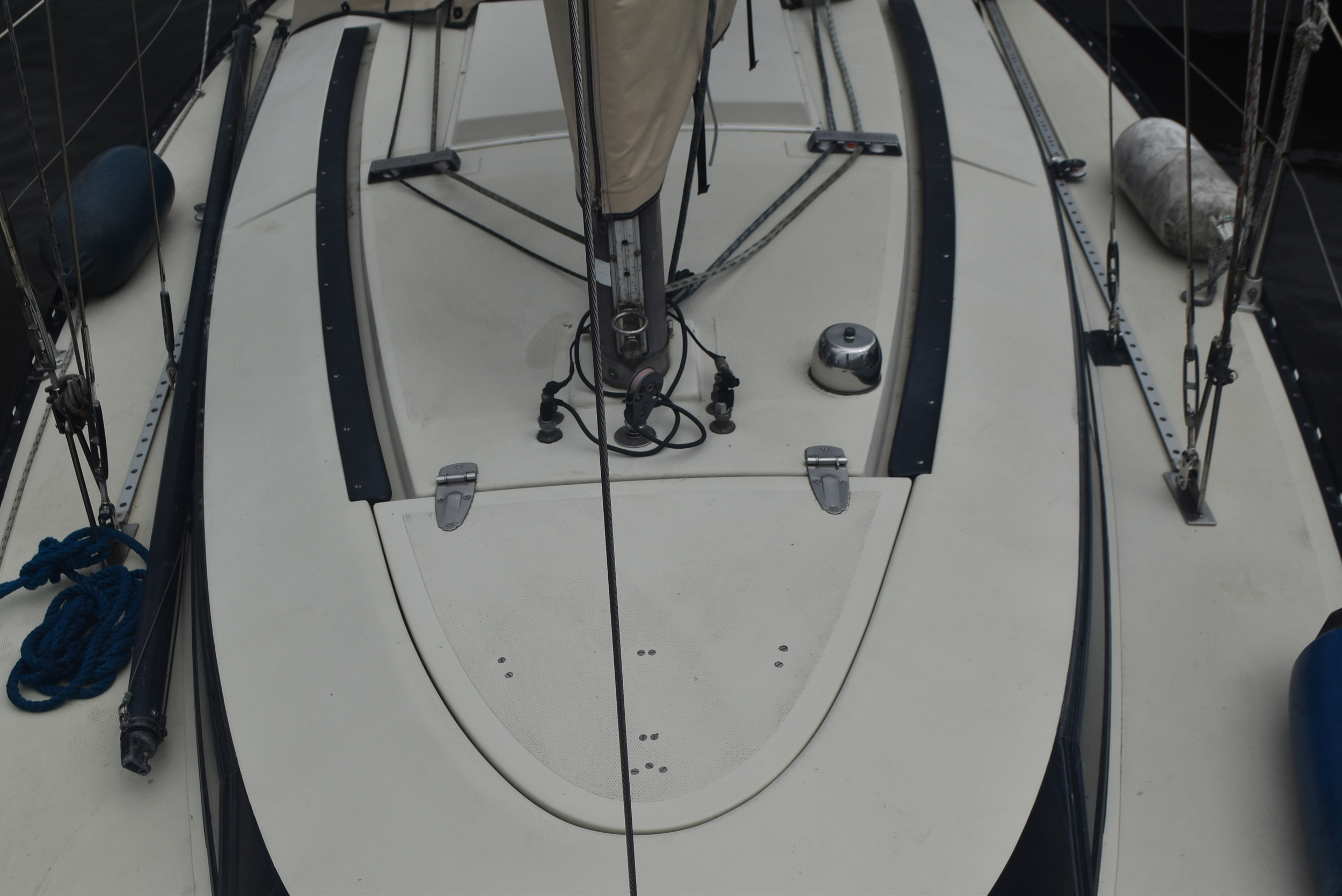 foto: 47 Friendship 28 Type 900