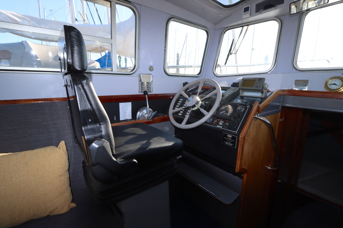 foto: 40 Lochin  333 Workboat