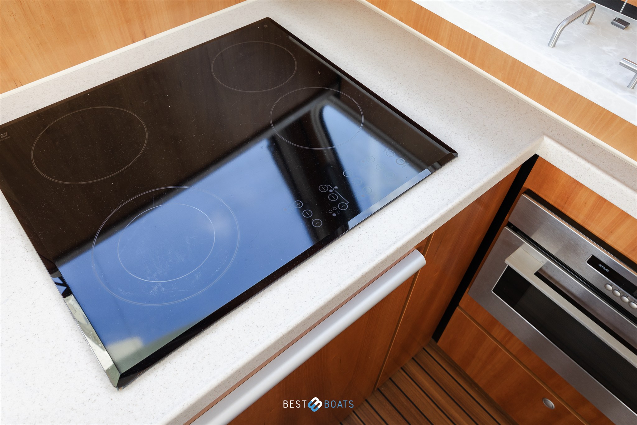 foto: 38 Linssen Grand Sturdy 45.9 AC Twin