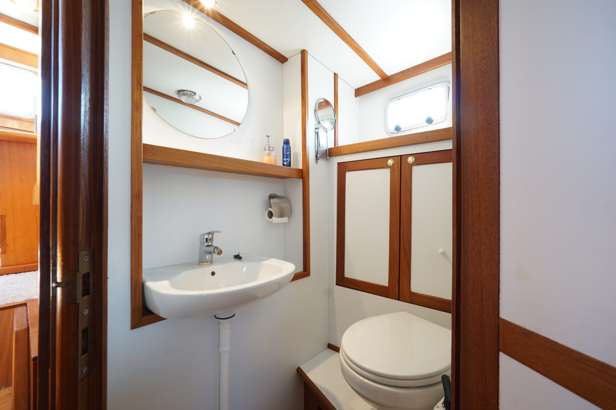 foto: 70 Flevo Flevo Spiegelkotter 12.50 AK Cabrio