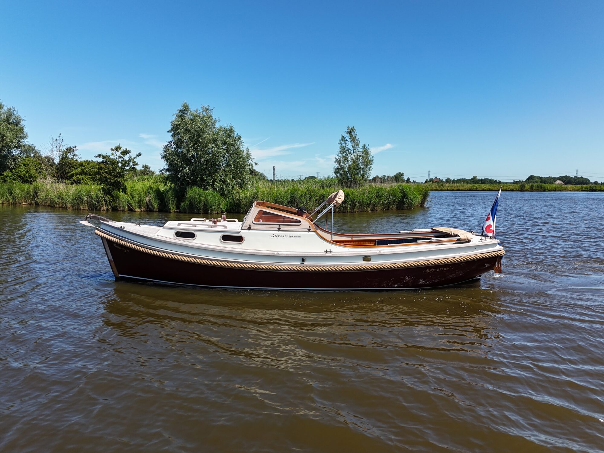 foto: 97 Antaris Antaris Windscheer 9.60 OK