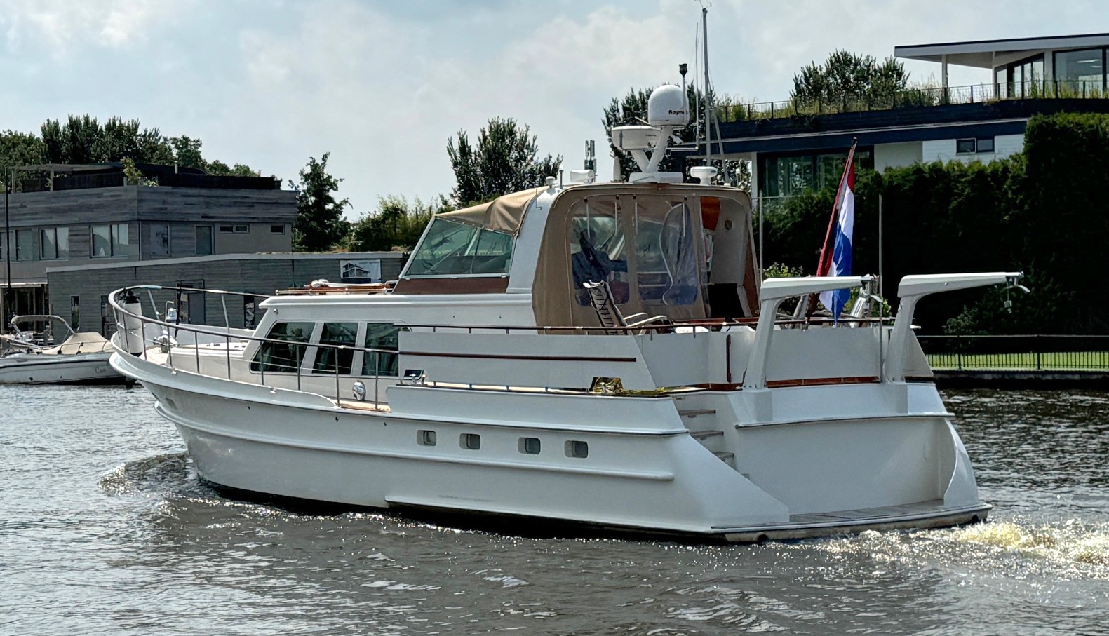 foto: 60 Super van Craft Super van Craft 14.80 Cabrio Stabilizers
