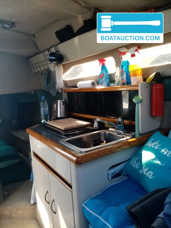 foto: 24 Bayliner 2655 wide body