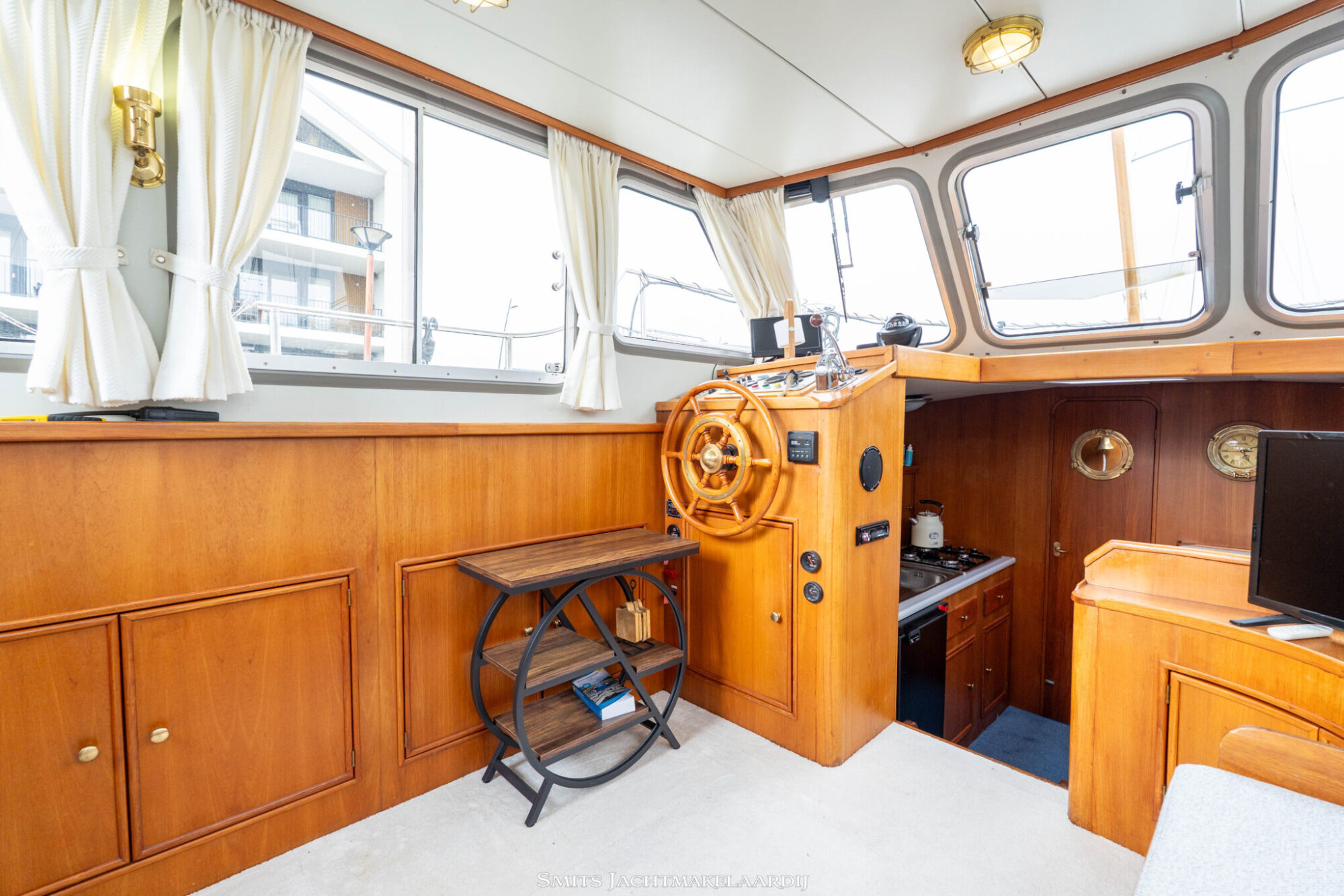 foto: 33 Stevens Columbus Stevens Bakdekkruiser 10.70 AK