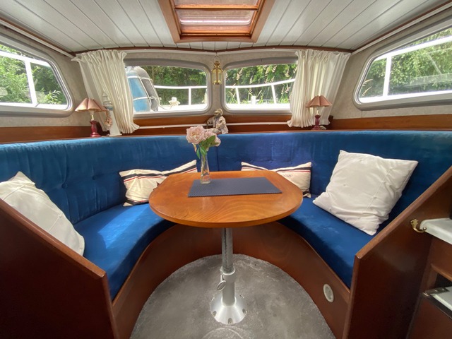 foto: 51 Crown yachts Crown Kruiser 11.90 AK Cabrio
