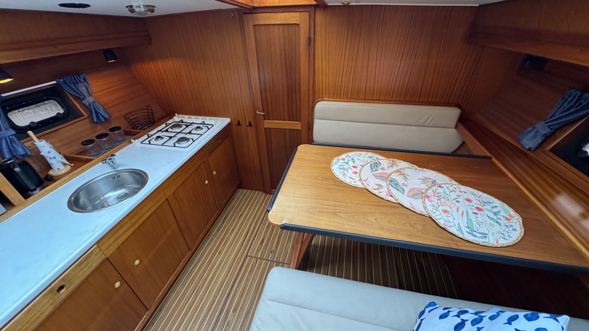 foto: 40 Vri-Jon Vri-Jon 37 AK Cabrio