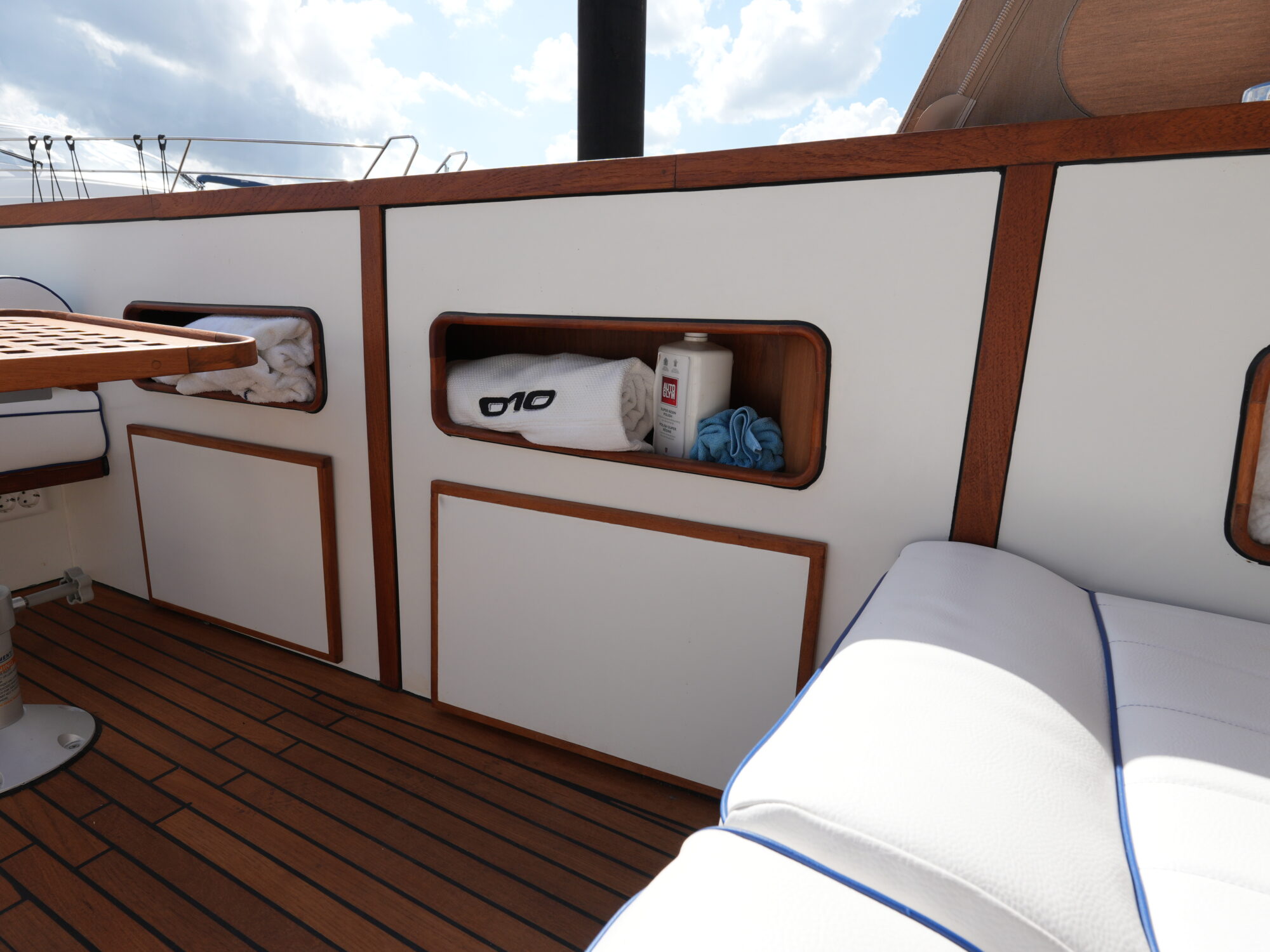 foto: 87 Super van Craft Super van Craft 10.60 2.0